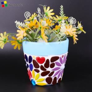 03   Mosaic Vase & Plant Pot