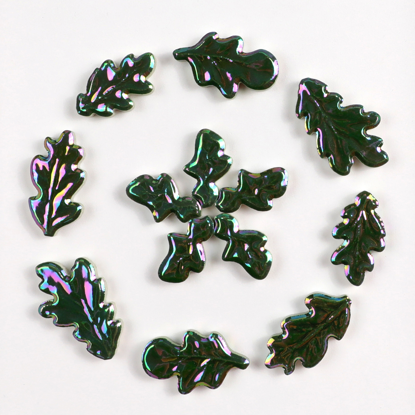 WL33i  Oak Leaves