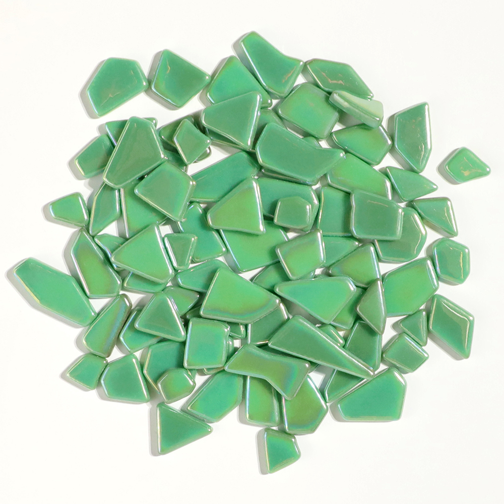 EI32i  Recycled Irregular Glass