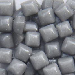 EM11a  0.58cm Mini Square Recycled Glass